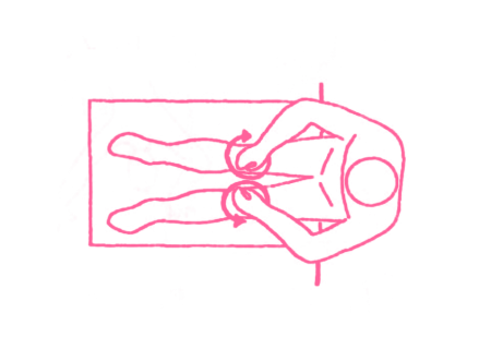 Массаж коленных чашечек (10 сек). Упражнение Кундалини Йоги