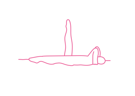 Поочередные подъемы ног на 90 градусов с руками под шеей (1 мин 30 сек)