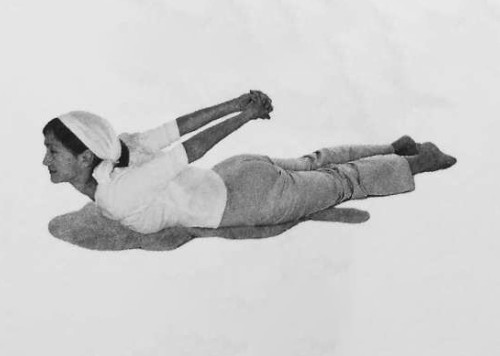 Вариация Позы Лодки. Упражнение Кундалини Йоги